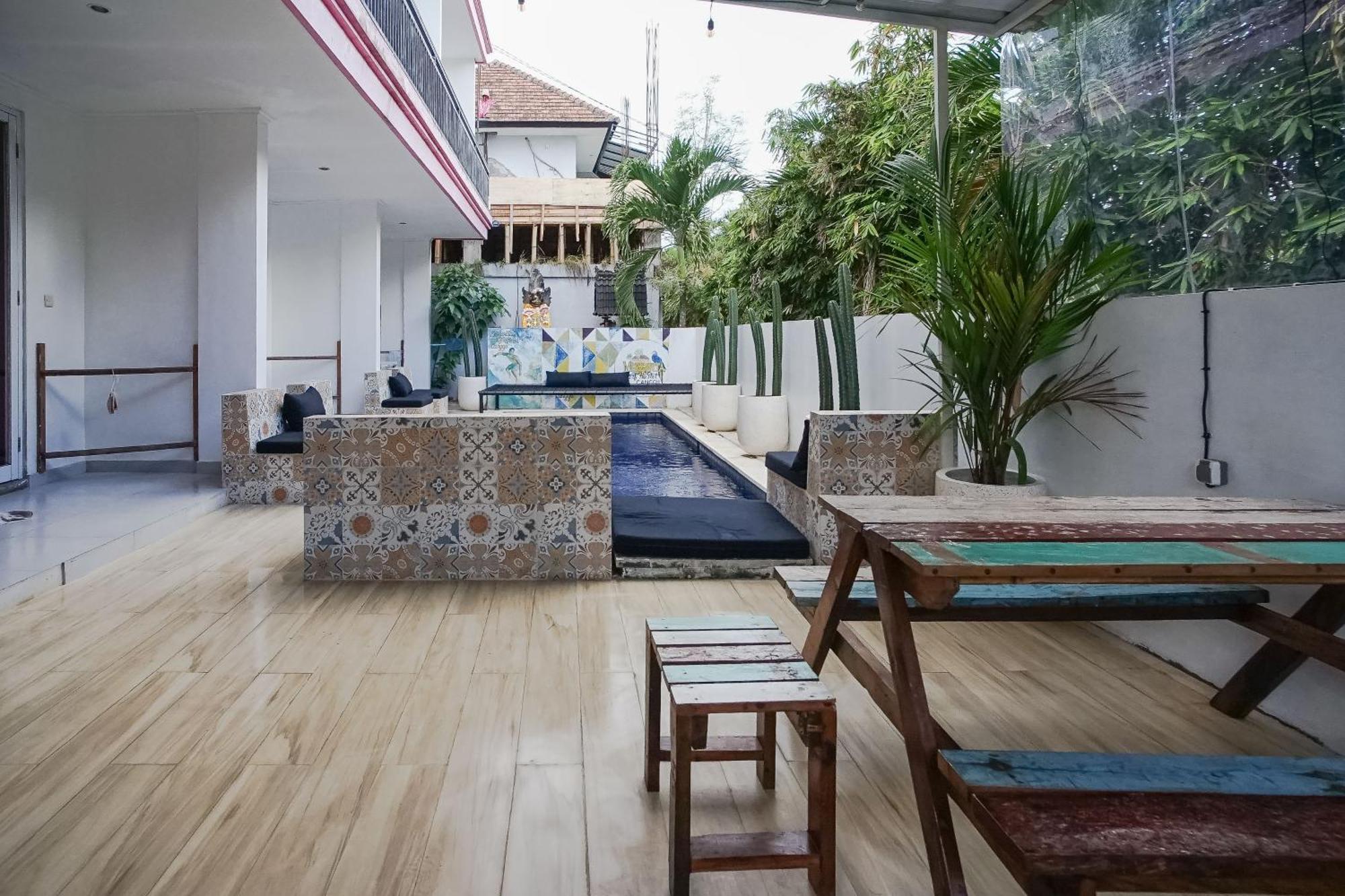 Margarita Surf Hostel Canggu Экстерьер фото